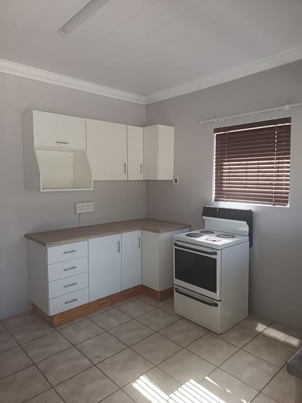 2 Bedroom Property for Sale in Albertinia Western Cape